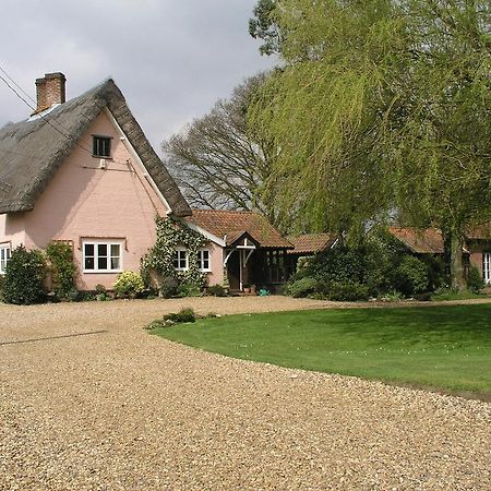 Thatched Farm Bed And Breakfast Woodbridge Bagian luar foto