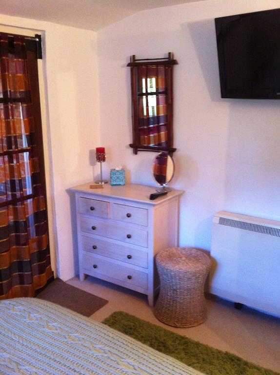Thatched Farm Bed And Breakfast Woodbridge Bagian luar foto